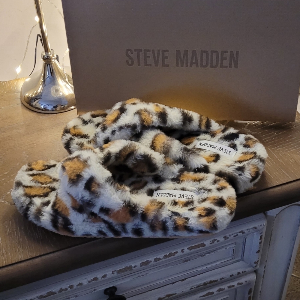 Brand new leopard spot house shoes